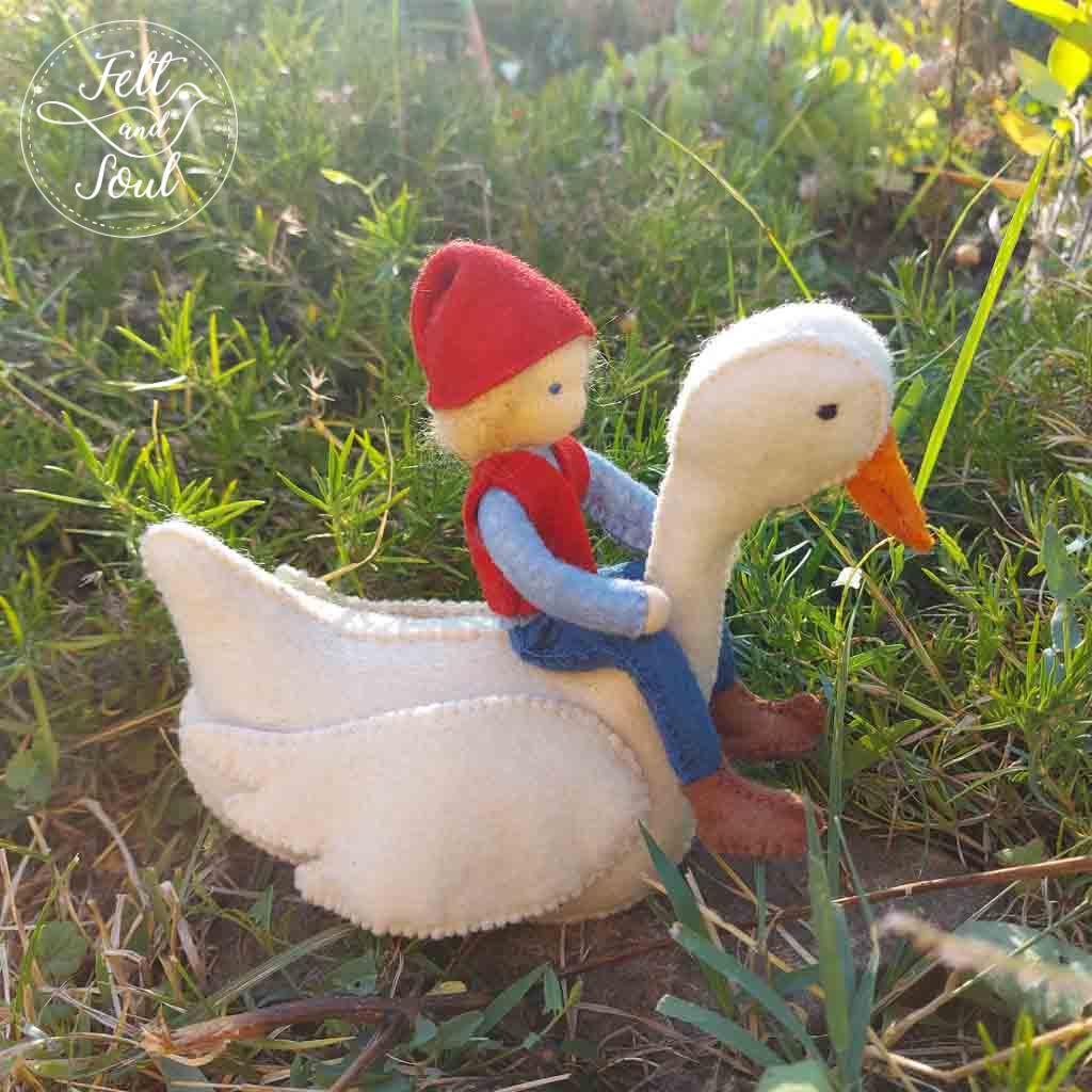 Felt and Soul Nils Horlgerson gyapjúfilc figura